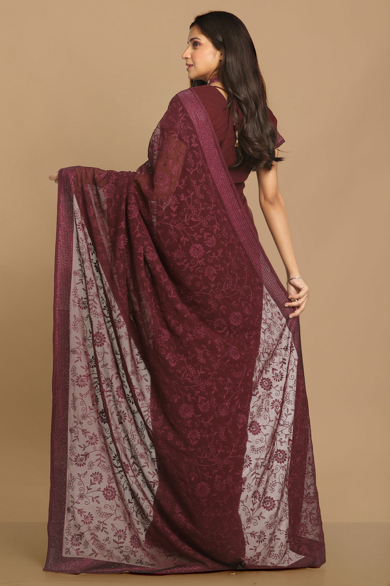 Coveted Wine Saree image number 3